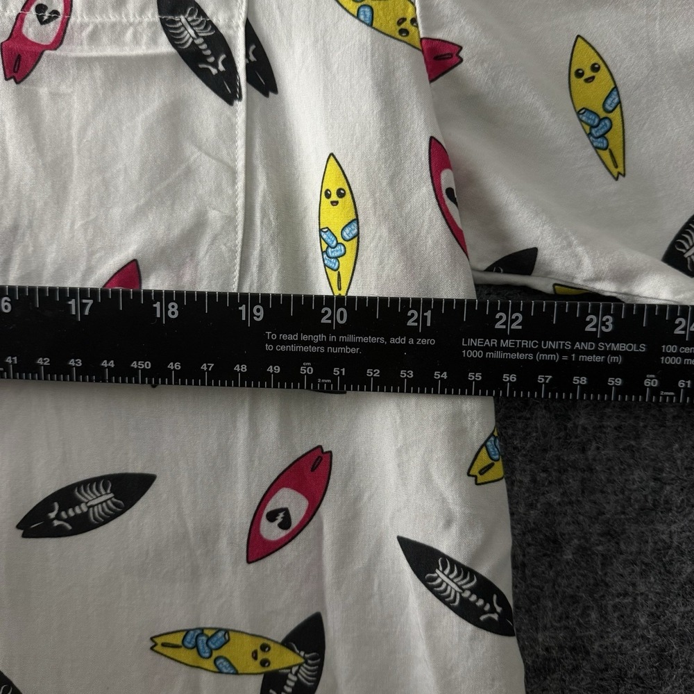 Fortnite Epic Games Button Up Shirt Mens Large Surfboard Print Hawaiian AOP - Picture 3 of 4